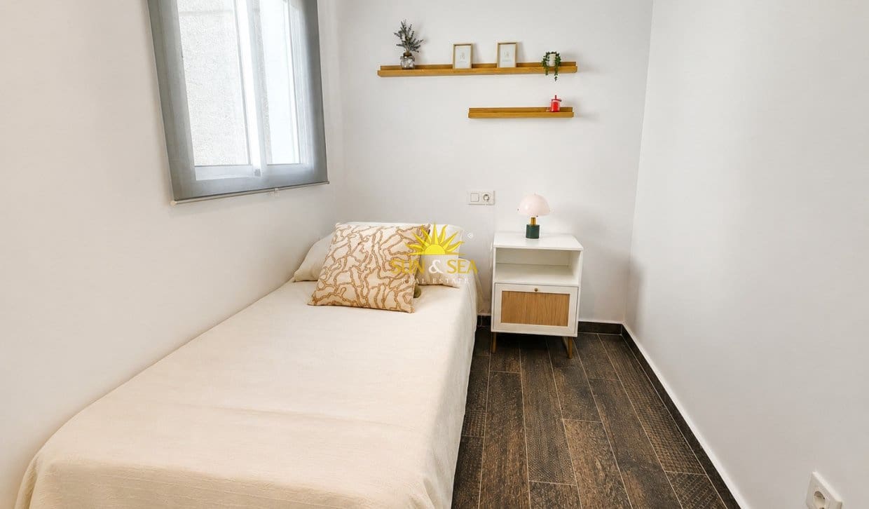 3 chambre Bungalow à vendre à San Javier avec piscine garage - 249 000 € (Ref: 9883859)