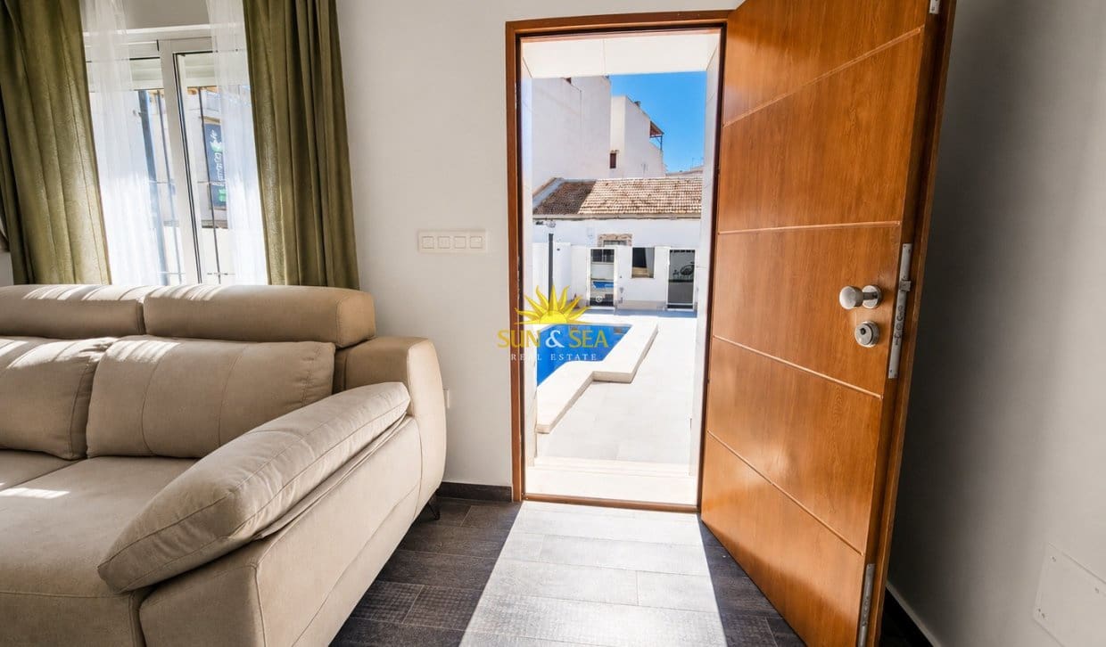 3 chambre Bungalow à vendre à San Javier avec piscine garage - 249 000 € (Ref: 9883859)