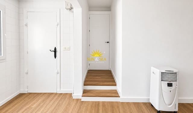 3 makuuhuone Huoneisto myytävänä paikassa San Pedro del Pinatar ciudad, San Pedro del Pinatar mukana 
autotalli - 174 900 € (Ref: 9883860)