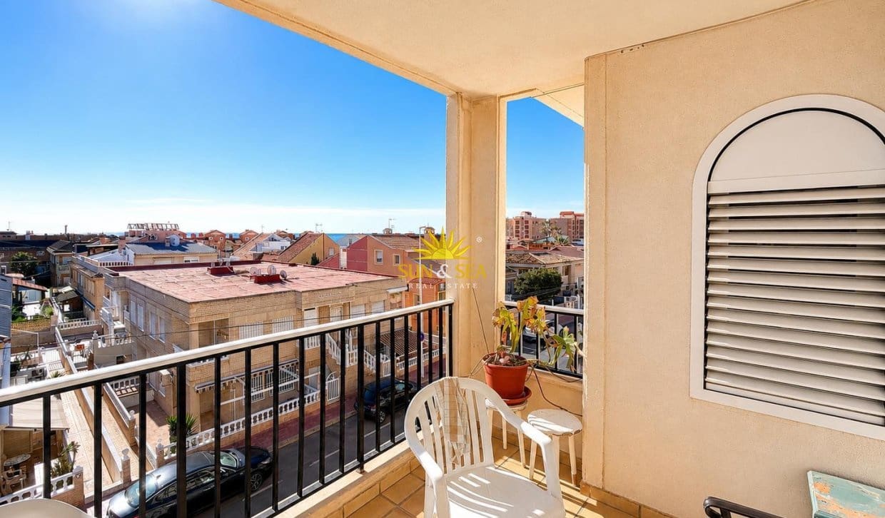 2 chambre Penthouse à vendre à La Mata avec piscine - 320 000 € (Ref: 9889151)