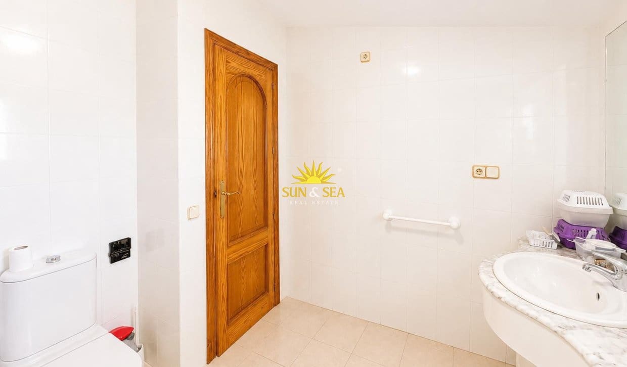 2 chambre Penthouse à vendre à La Mata avec piscine - 320 000 € (Ref: 9889151)