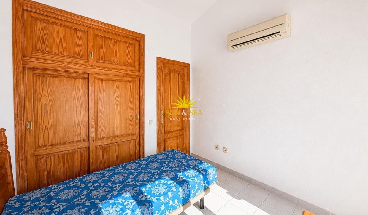 2 chambre Penthouse à vendre à La Mata avec piscine - 320 000 € (Ref: 9889151)