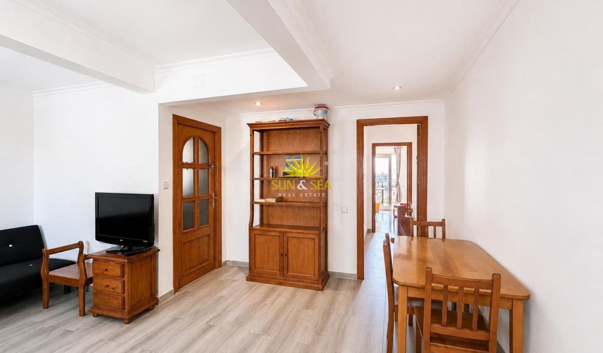 1 Zimmer Penthouse zu verkaufen in La Mata mit Pool - 150.000 € (Ref: 9889152)