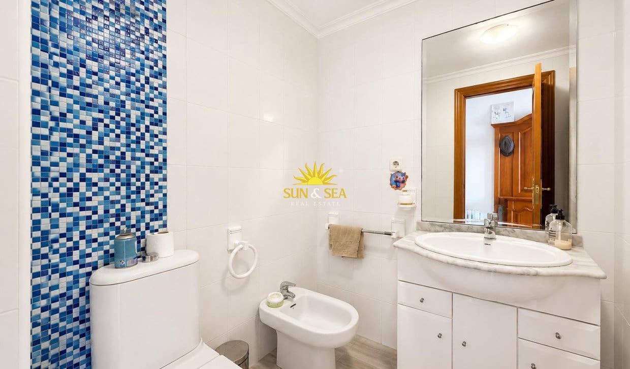1 Zimmer Penthouse zu verkaufen in La Mata mit Pool - 150.000 € (Ref: 9889152)
