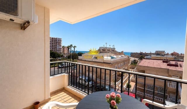 1 quarto Penthouse para venda em La Mata, Torrevieja com piscina - 150 000 € (Ref: 9889152)