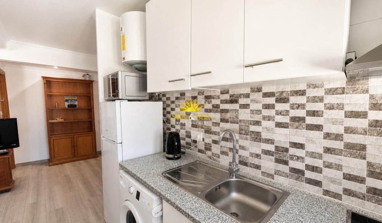 1 Zimmer Penthouse zu verkaufen in La Mata mit Pool - 150.000 € (Ref: 9889152)