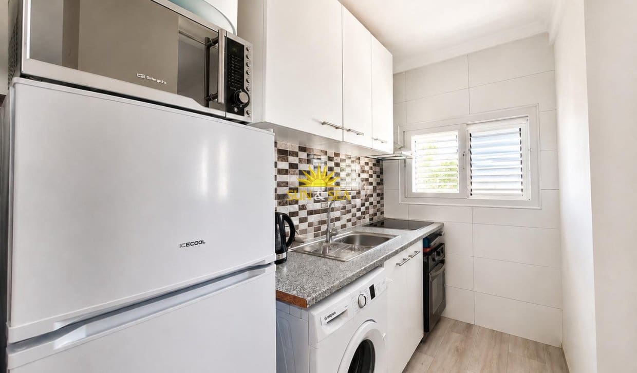 1 Zimmer Penthouse zu verkaufen in La Mata mit Pool - 150.000 € (Ref: 9889152)