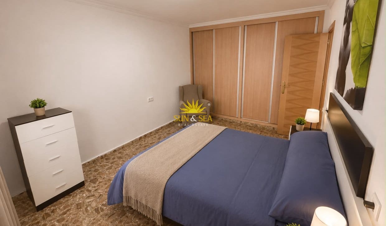 3 camera da letto Appartamento da affittare in La Mata - 1.000 € (Rif: 9889300)