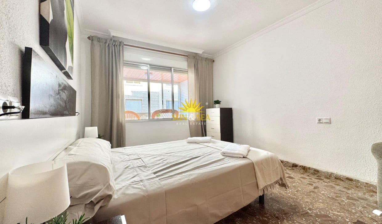 3 bedroom Apartment for rent in La Mata - € 1,100 (Ref: 9889300)