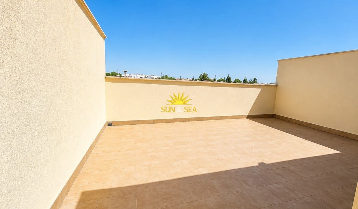 3 camera da letto Appartamento in vendita in Los Alcazares con piscina garage - 234.900 € (Rif: 9889370)