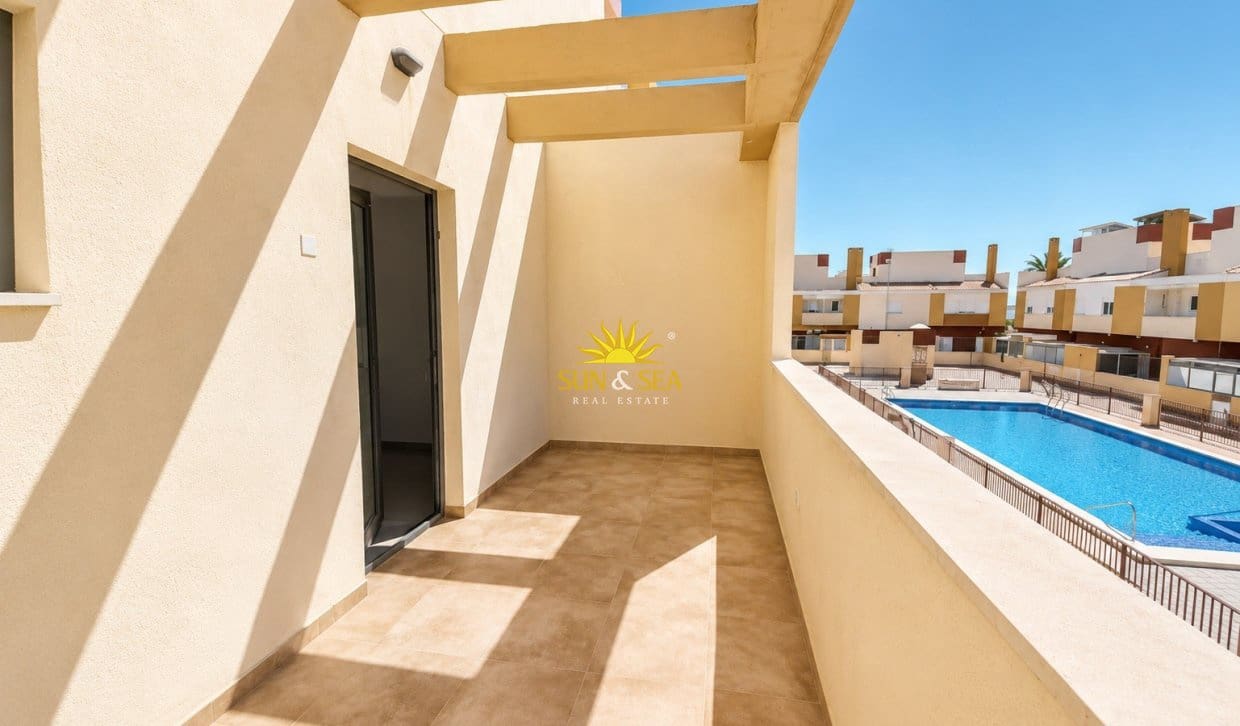 3 camera da letto Appartamento in vendita in Los Alcazares con piscina garage - 234.900 € (Rif: 9889370)
