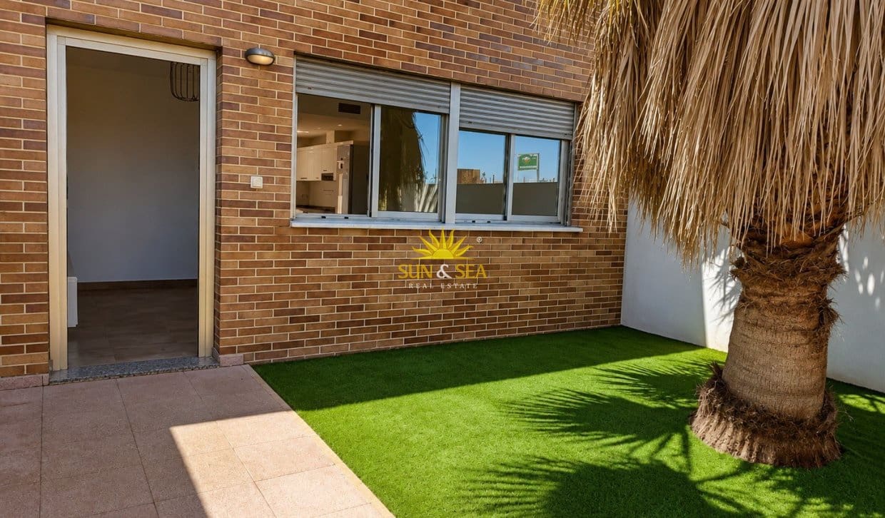 3 camera da letto Appartamento in vendita in Los Alcazares con piscina garage - 234.900 € (Rif: 9889370)