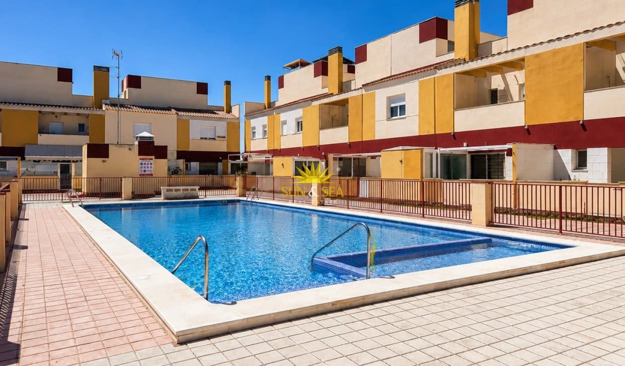 3 camera da letto Appartamento in vendita in Los Alcazares con piscina garage - 234.900 € (Rif: 9889370)