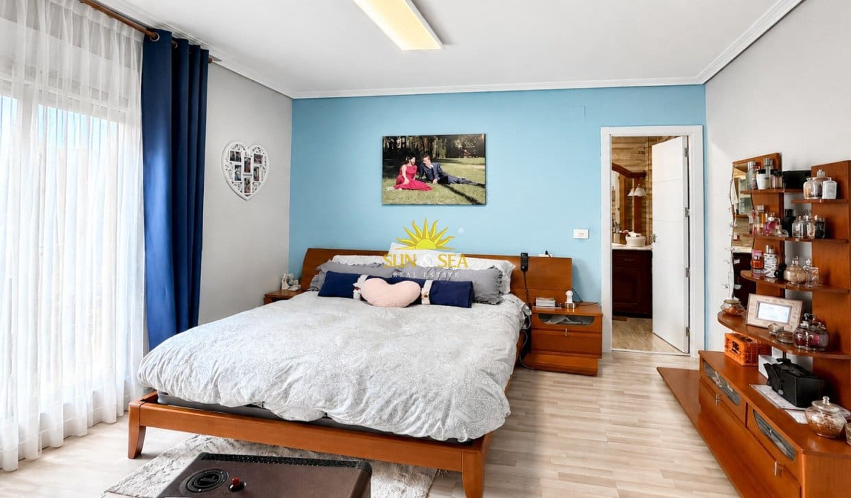 5 soveværelse Lejlighed til salg i Lo Pagan med garage - € 269.000 (Ref: 9889371)