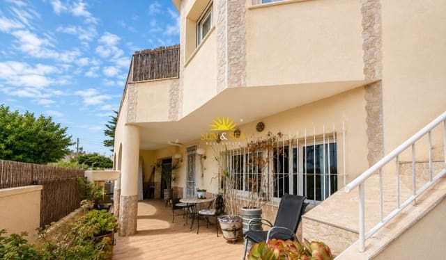 5 soveværelse Lejlighed til salg i Lo Pagan, San Pedro del Pinatar med garage - € 269.000 (Ref: 9889371)