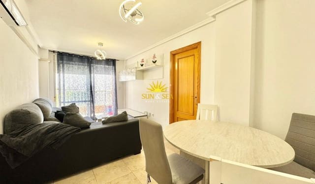2 quarto Apartamento para arrendar em Parque de las Naciones, Torrevieja - 750 € (Ref: 9890677)