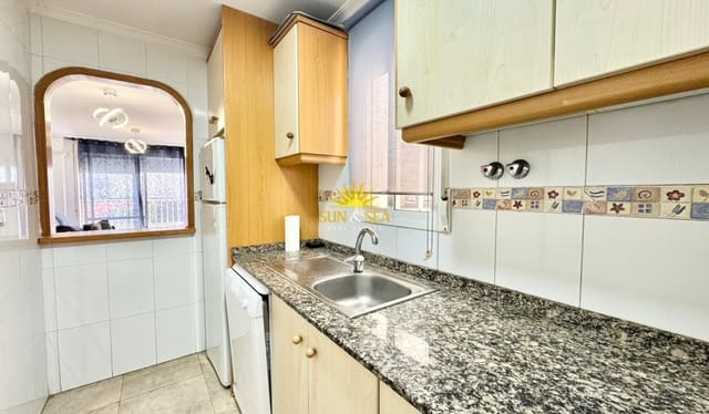 2 quarto Apartamento para arrendar em Parque de las Naciones, Torrevieja - 750 € (Ref: 9890677)