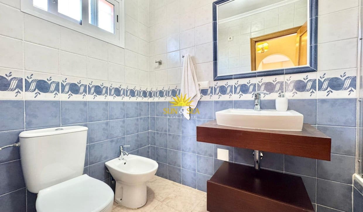 3 soveværelse Lejlighed til leje i San Fulgencio med swimmingpool garage - € 1.600 (Ref: 9890678)