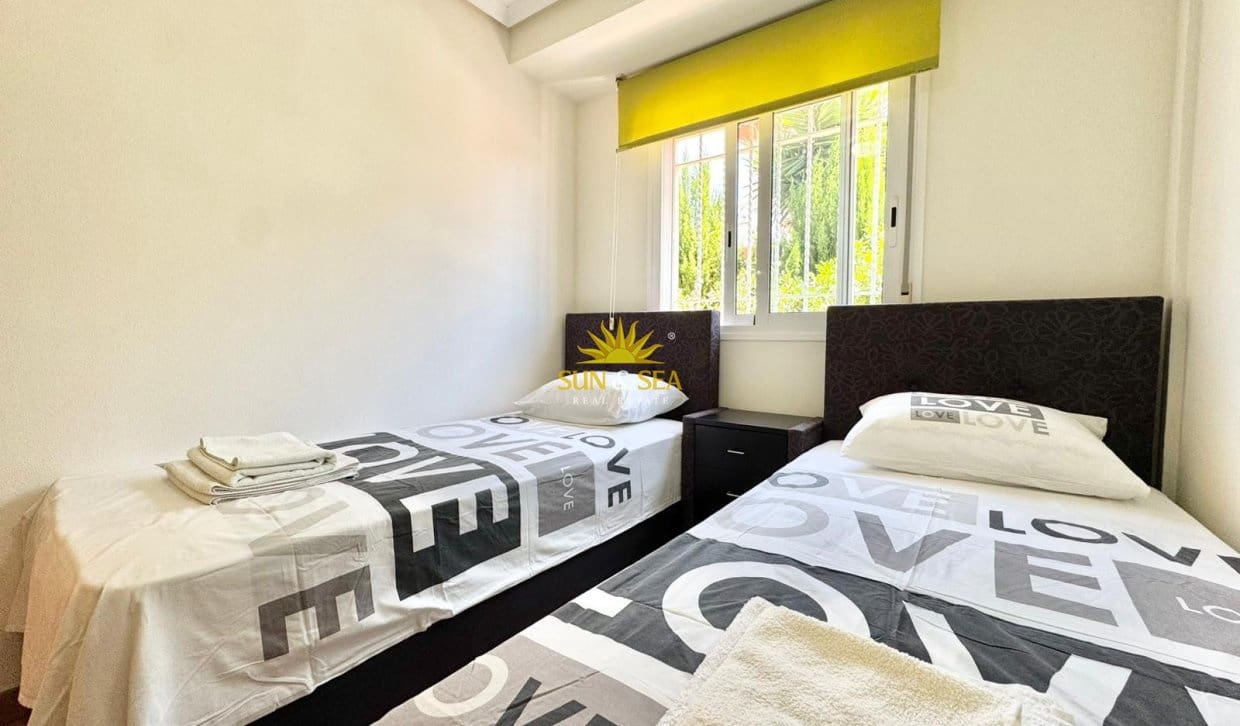 3 soveværelse Lejlighed til leje i San Fulgencio med swimmingpool garage - € 1.600 (Ref: 9890678)