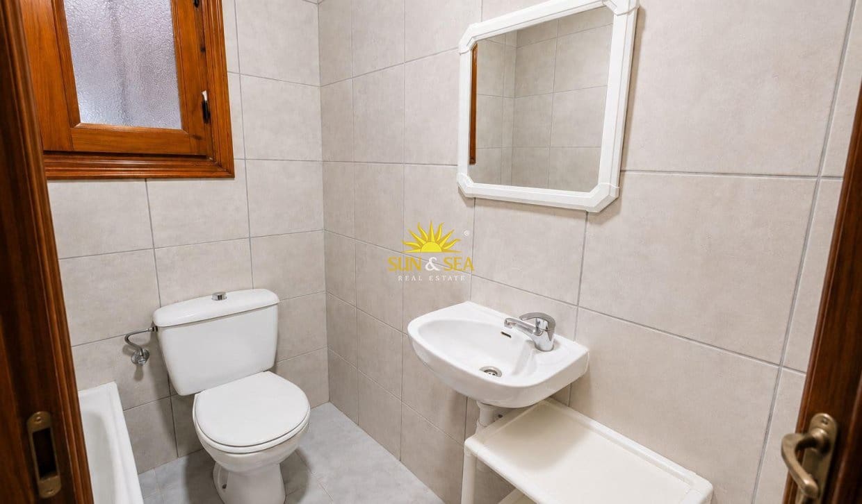 Casa de 1 habitación en El Chaparral en venta - 99.000 € (Ref: 9892702)