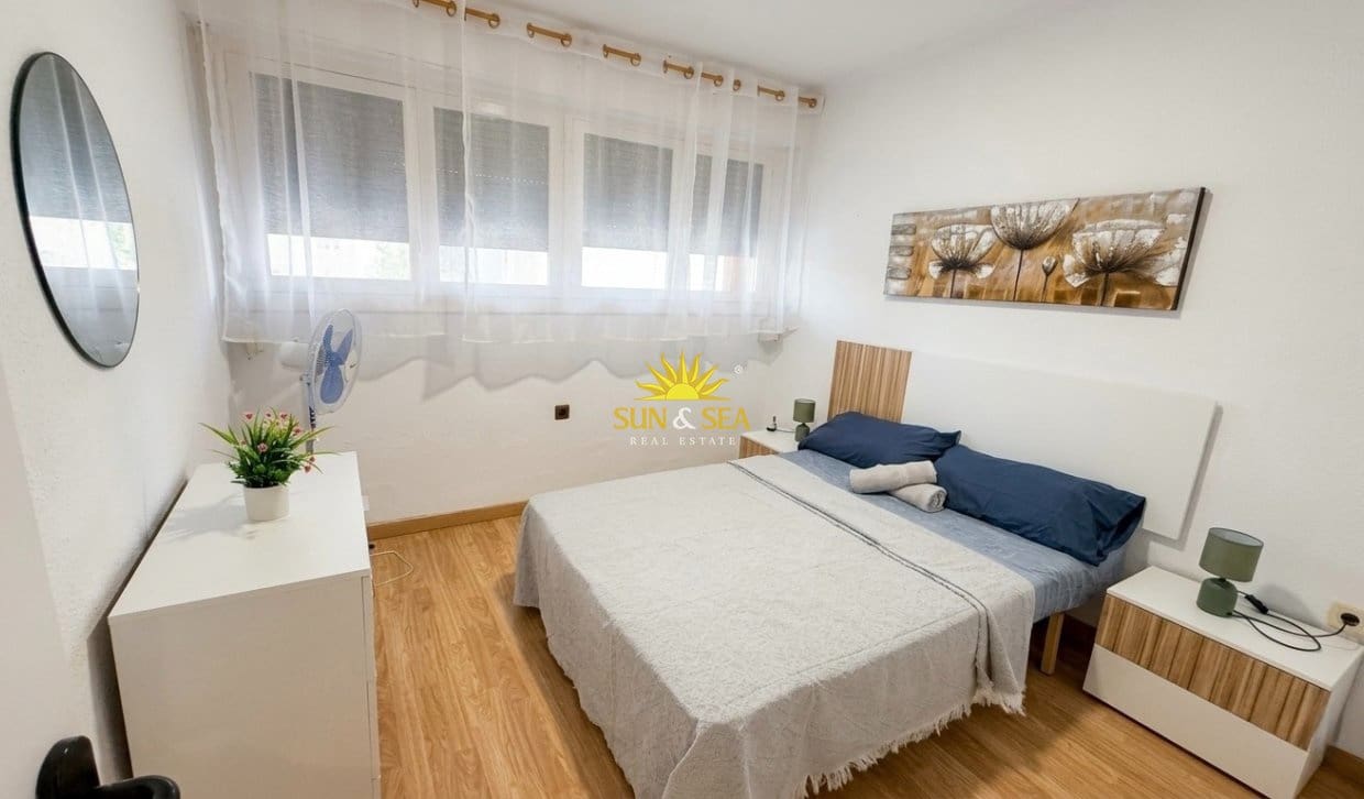 3 bedroom Apartment for holiday rental in Playa de San Juan with pool garage - € 1,300 (Ref: 9892703)