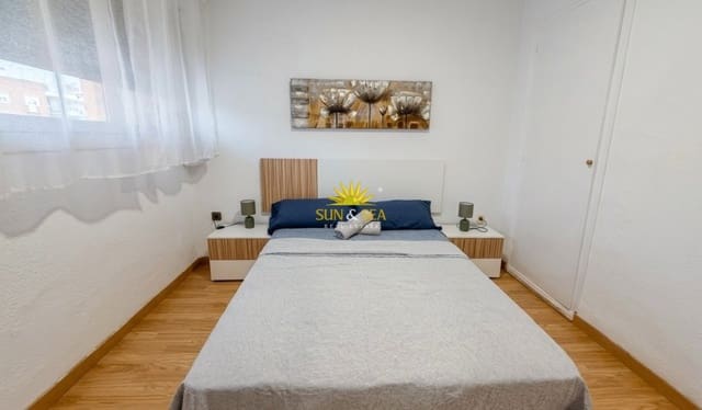 3 bedroom Apartment for holiday rental in Playa de San Juan, Alicante / Alacant city with pool garage - € 1,300 (Ref: 9892703)