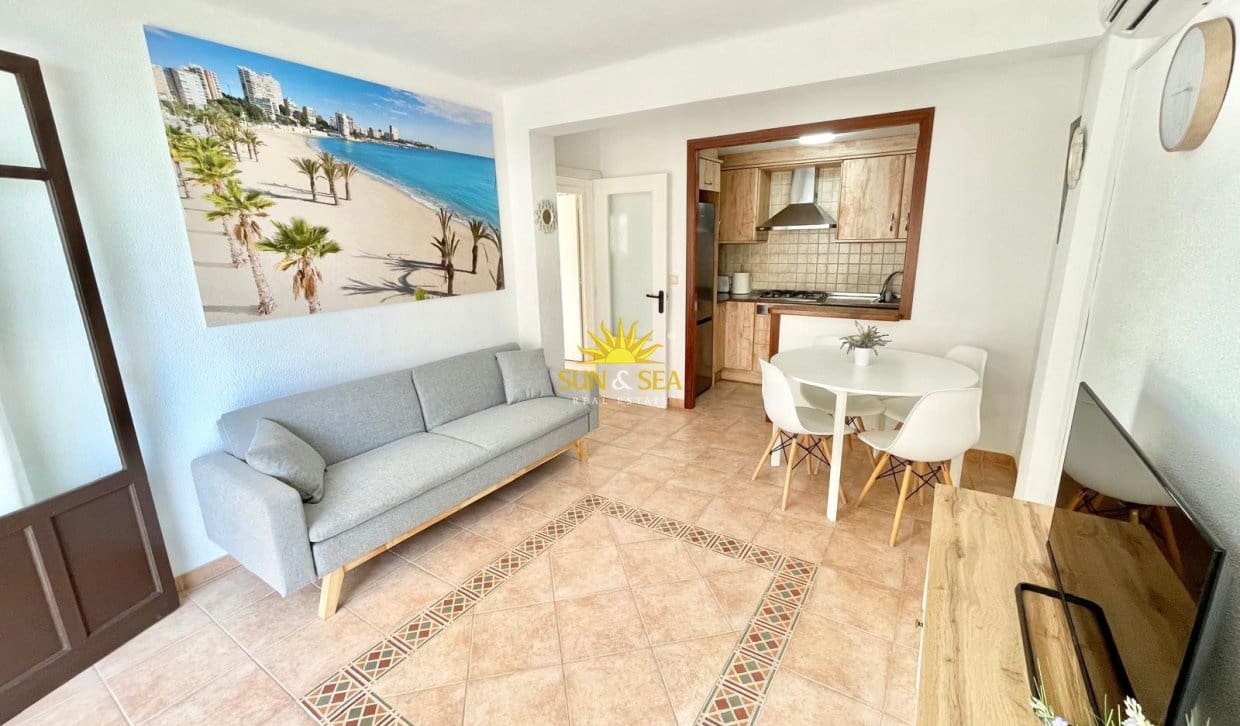 3 bedroom Apartment for holiday rental in Playa de San Juan with pool garage - € 1,300 (Ref: 9892703)