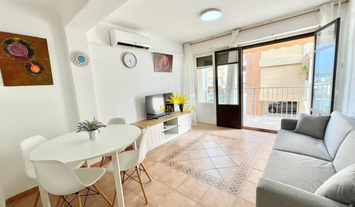 3 bedroom Apartment for holiday rental in Playa de San Juan with pool garage - € 1,300 (Ref: 9892703)