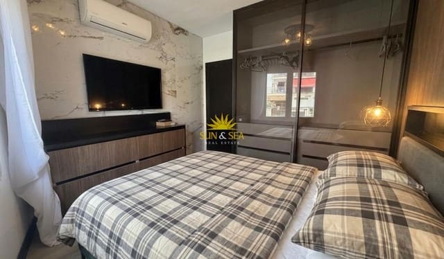 2 slaapkamer Appartement te koop in Playa del Cura, Torrevieja - € 229.000 (Ref: 9892971)