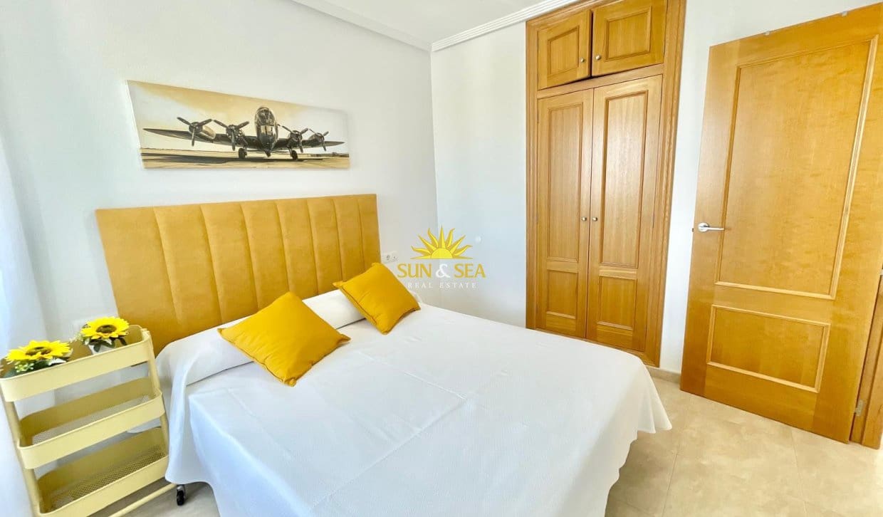 2 sovrum Lägenhet att hyra i Los Alcazares med garage - 800 € (Ref: 9893229)