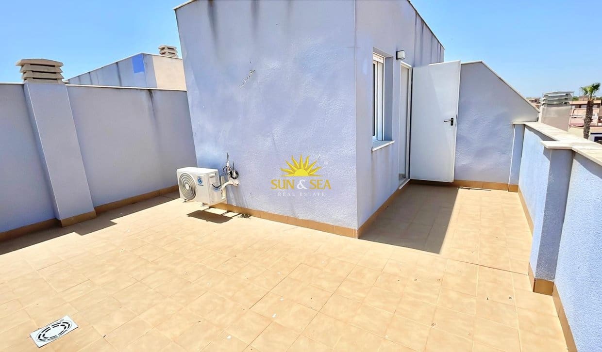 2 sovrum Lägenhet att hyra i Los Alcazares med garage - 800 € (Ref: 9893229)