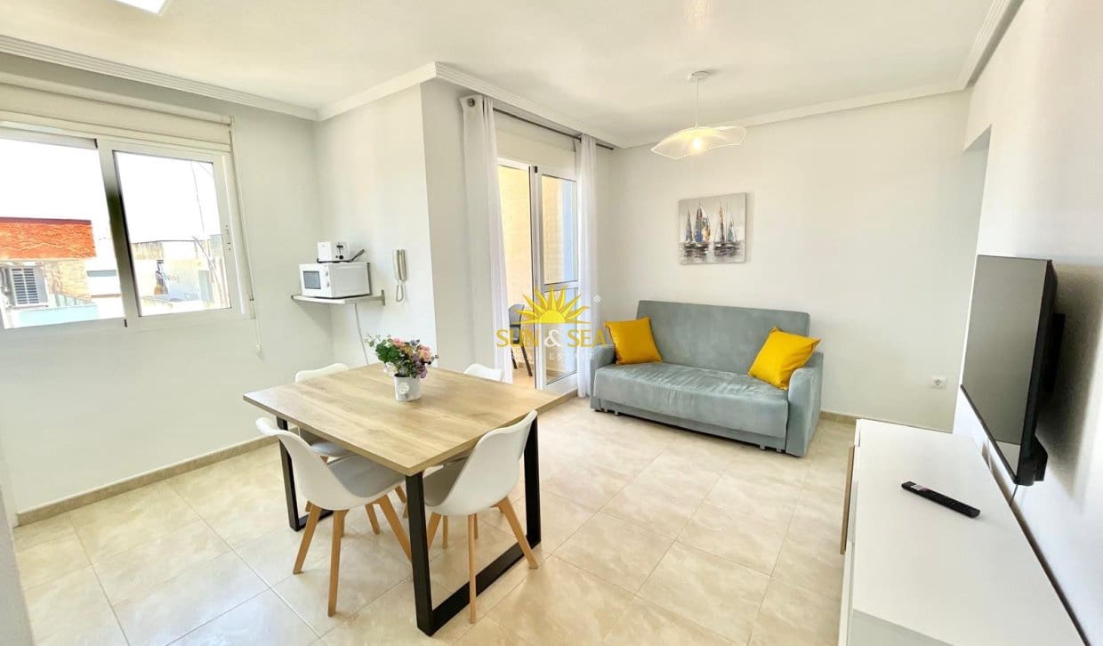 2 sypialnia Apartament do wynajęcia w Los Alcazares z garażem - 700 € (Ref: 9894898)