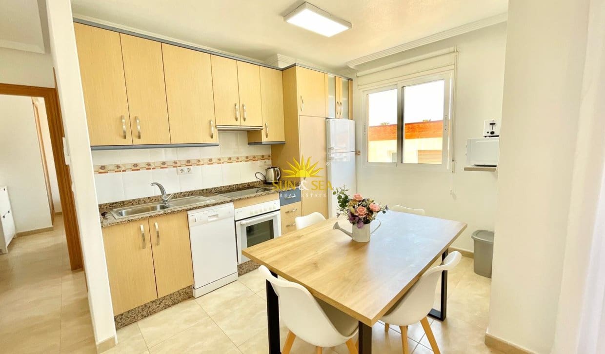 2 sypialnia Apartament do wynajęcia w Los Alcazares z garażem - 700 € (Ref: 9894898)