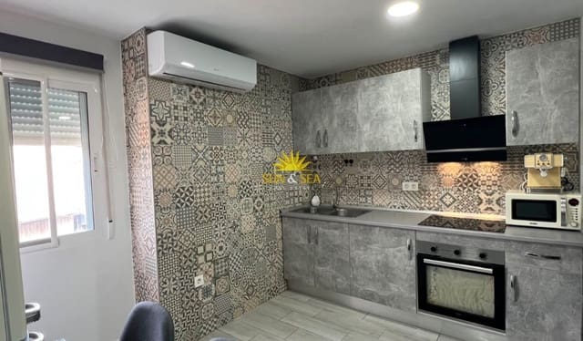 2 bedroom Apartment for rent in San Pedro del Pinatar ciudad, San Pedro del Pinatar - € 800 (Ref: 9895165)