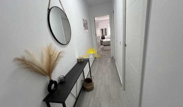 2 bedroom Apartment for rent in San Pedro del Pinatar ciudad, San Pedro del Pinatar - € 800 (Ref: 9895165)