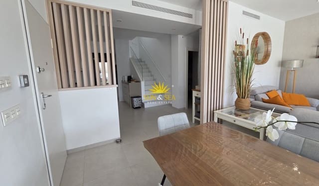 Casa de 4 habitaciones en San Pedro del Pinatar ciudad, San Pedro del Pinatar en venta con piscina - 495.000 € (Ref: 9895610)