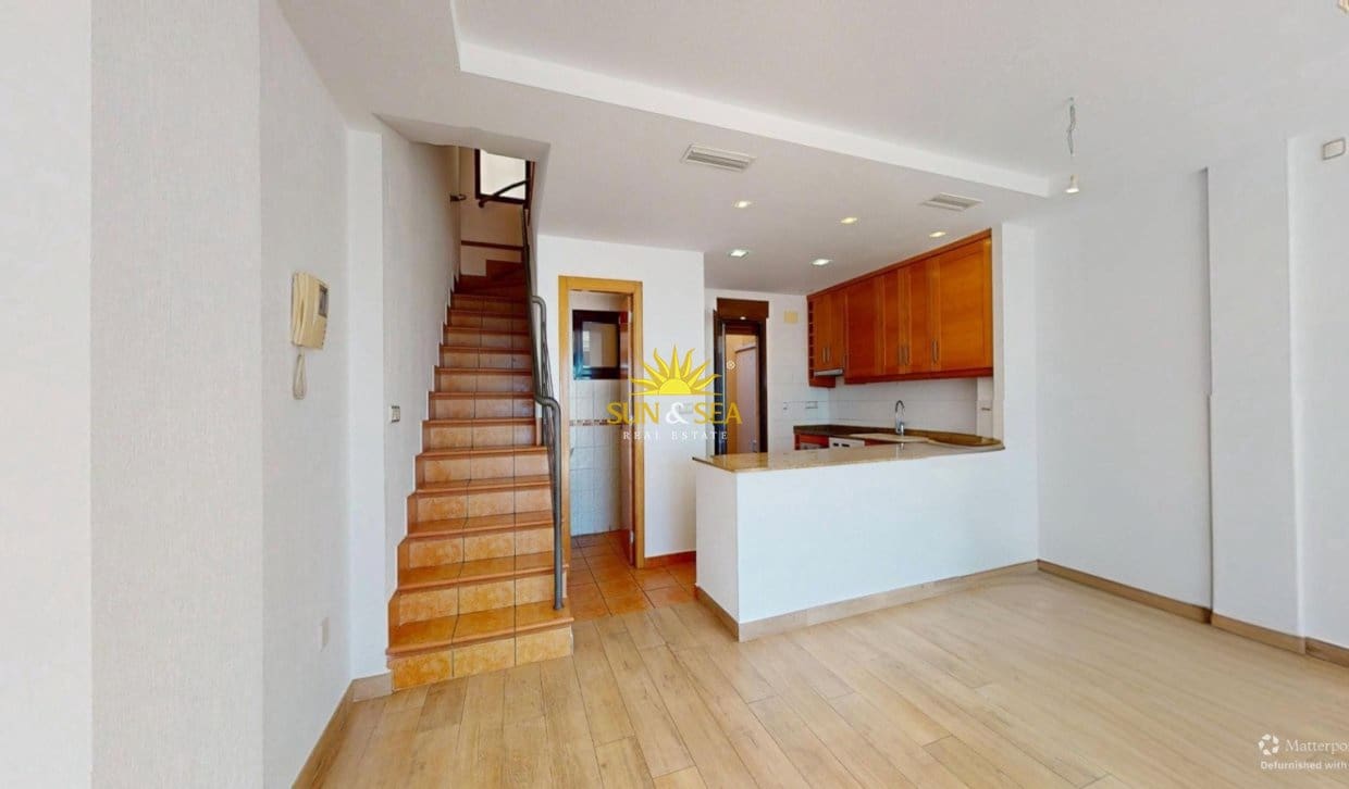 Apartamento de 3 habitaciones en Arenales del Sol en venta con piscina garaje - 525.000 € (Ref: 9896952)