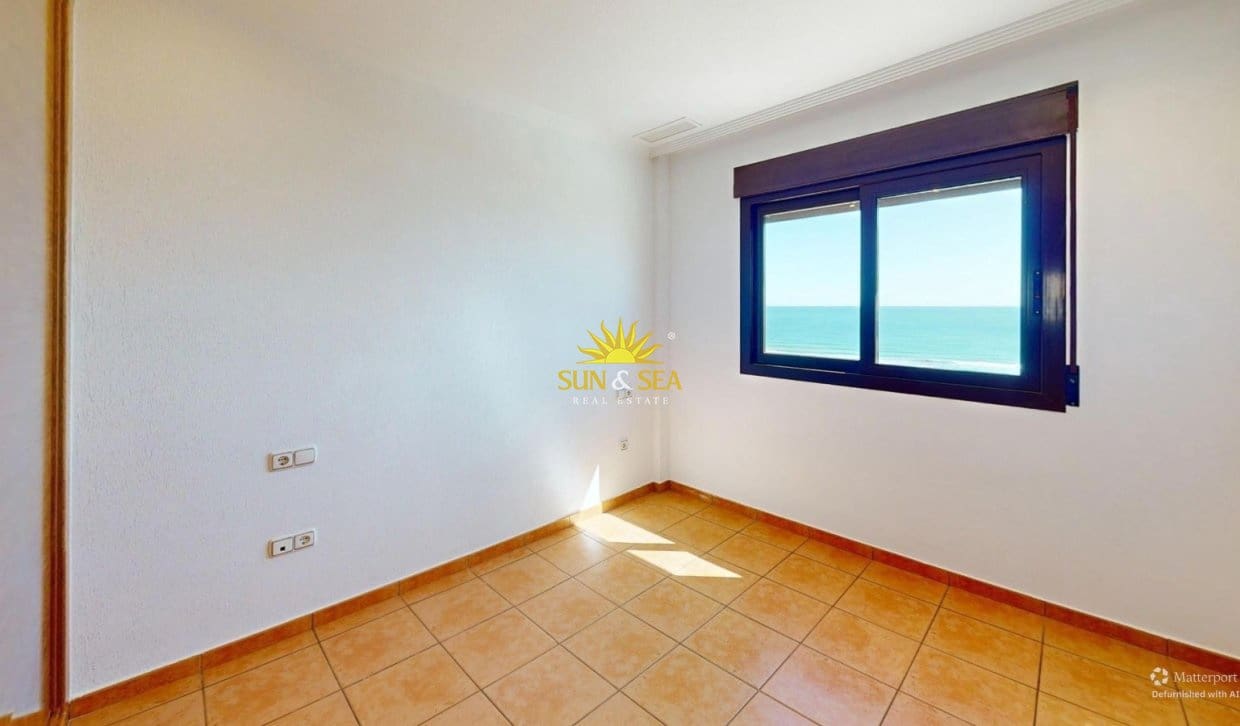 Apartamento de 3 habitaciones en Arenales del Sol en venta con piscina garaje - 525.000 € (Ref: 9896952)