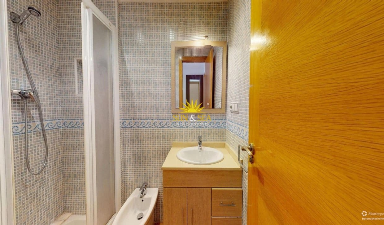 Apartamento de 3 habitaciones en Arenales del Sol en venta con piscina garaje - 525.000 € (Ref: 9896952)