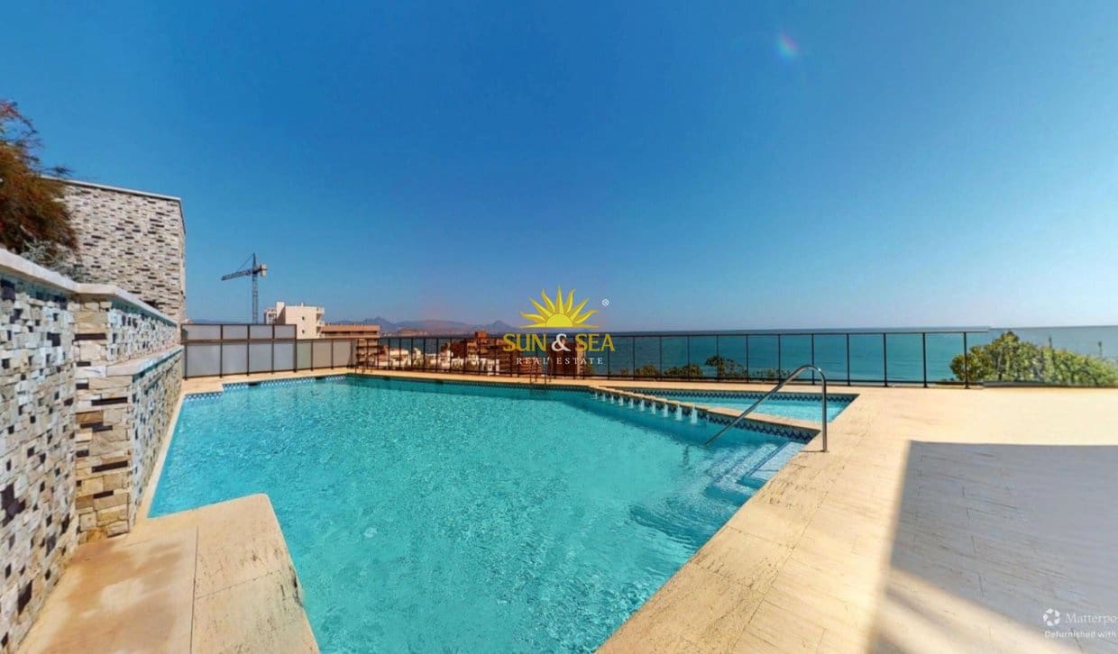 Apartamento de 3 habitaciones en Arenales del Sol en venta con piscina garaje - 525.000 € (Ref: 9896952)