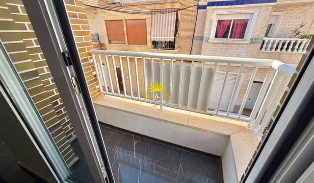 2 chambre Maison de Ville à vendre à Puerto Deportivo, Torrevieja avec garage - 280 000 € (Ref: 9896953)