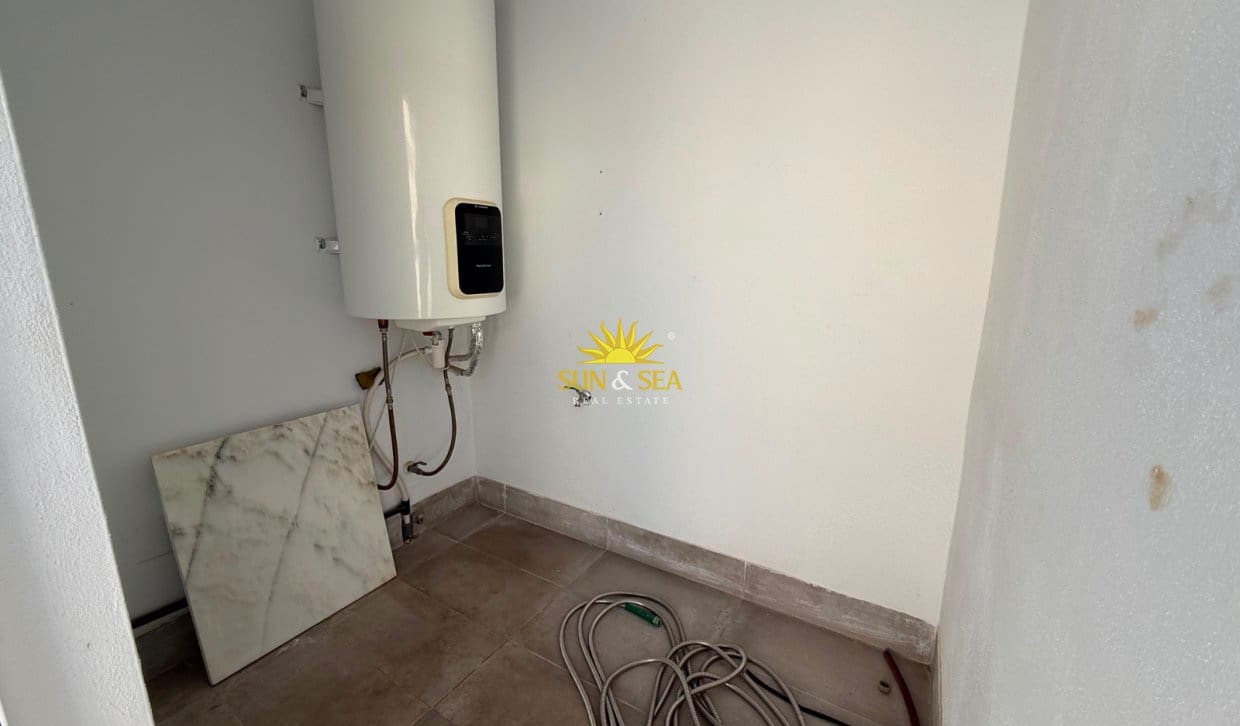 2 chambre Maison de Ville à vendre à Torrevieja avec garage - 280 000 € (Ref: 9896953)