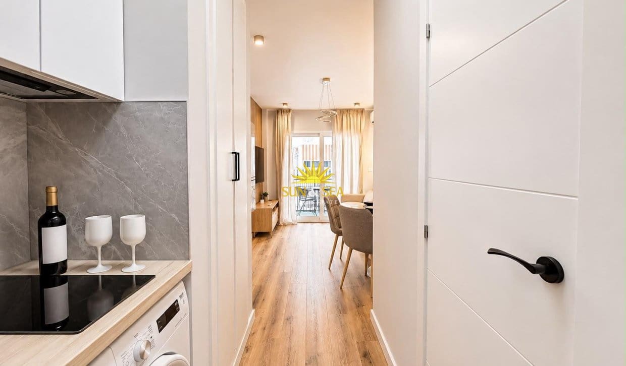 1 chambre Studio à vendre à Torrevieja - 95 000 € (Ref: 9898468)