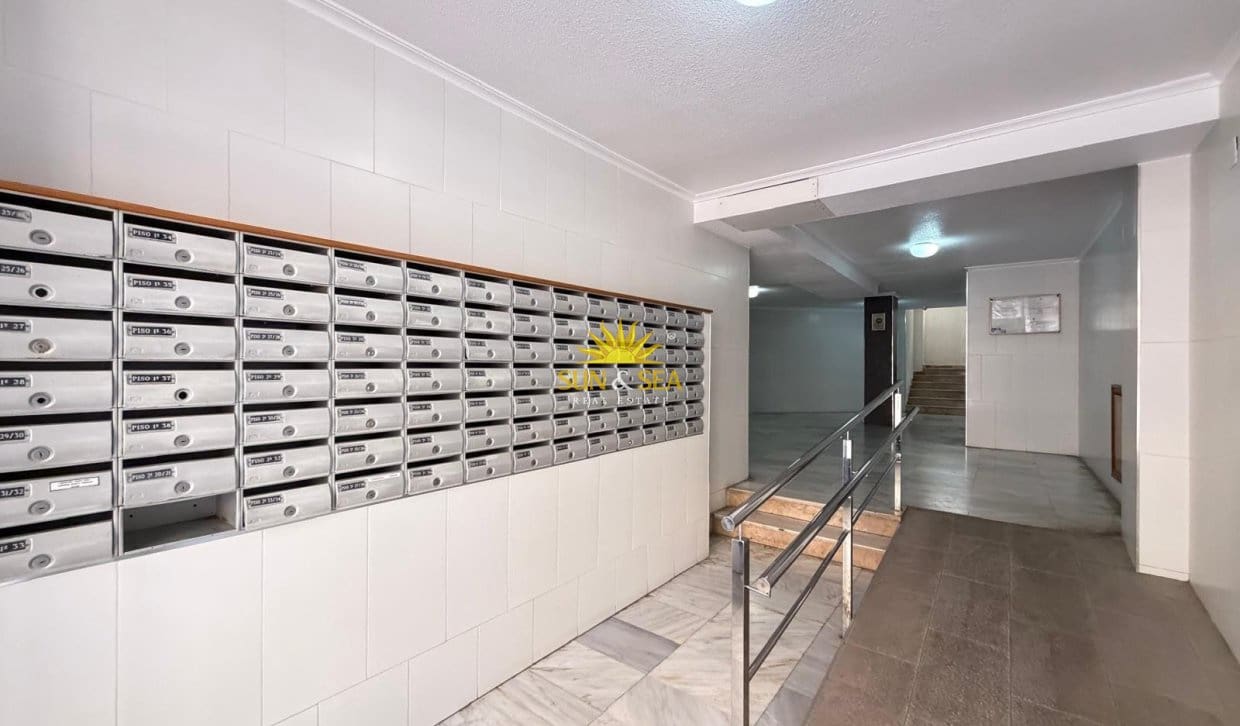 1 chambre Studio à vendre à Torrevieja - 95 000 € (Ref: 9898468)
