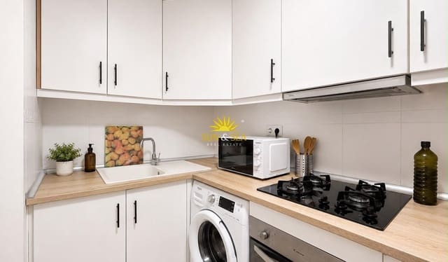 Apartamento de 2 habitaciones en El Molino, Torrevieja en venta - 160.000 € (Ref: 9898469)
