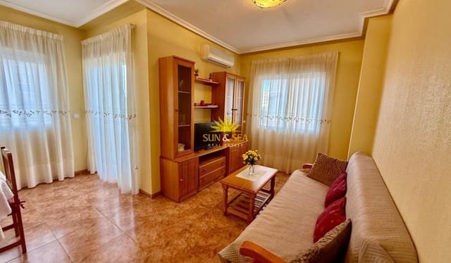 2 Zimmer Apartment zu verkaufen in Torrevieja mit Garage - 147.000 € (Ref: 9898470)