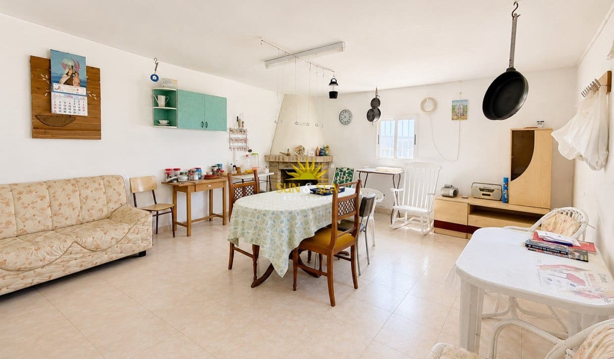 1 sovrum Finca/Hus på landet till salu i San Miguel de Salinas - 190 000 € (Ref: 9902250)