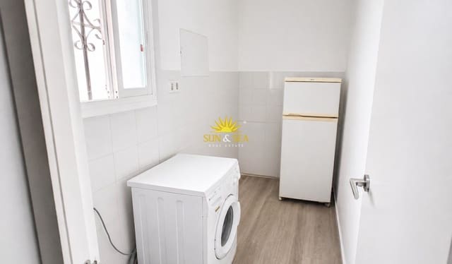 2 soverom Leilighet til salgs i Puerto Deportivo, Torrevieja - € 99 900 (Ref: 9902469)