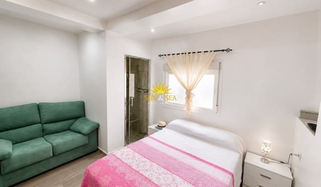 2 soverom Leilighet til salgs i Puerto Deportivo, Torrevieja - € 99 900 (Ref: 9902469)