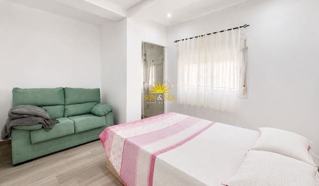 2 Zimmer Apartment zu verkaufen in Puerto Deportivo, Torrevieja - 99.900 € (Ref: 9902469)